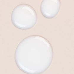 Essence de lait lumineuse Two Poles Vitamine E Céramides 80 ml